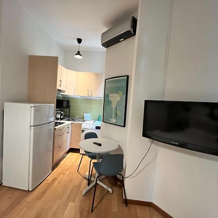 Myhome Cola Montano Milan Bagian luar foto