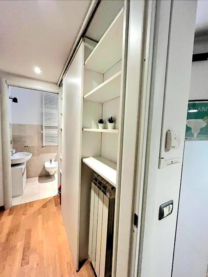 Myhome Cola Montano Milan Bagian luar foto
