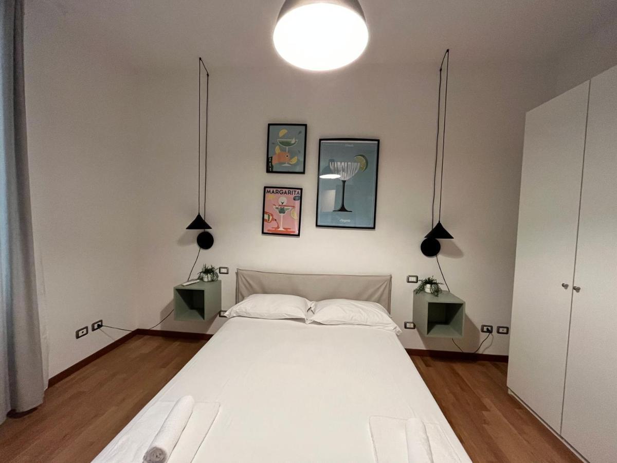 Myhome Cola Montano Milan Bagian luar foto